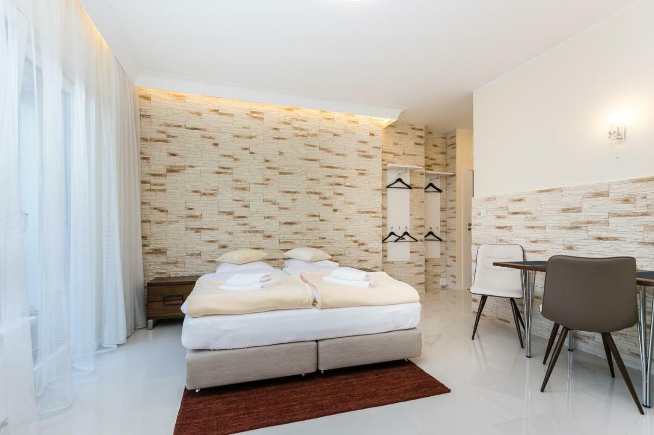 Apartamenty Dom Saski 10 Minut Od Centrum Warszawy Warsaw Exterior photo