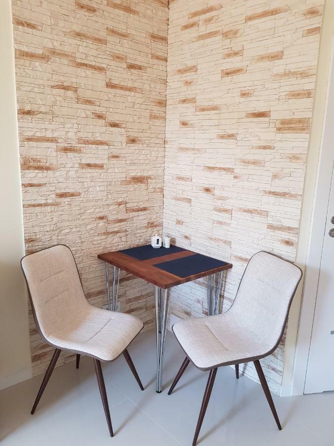Apartamenty Dom Saski 10 Minut Od Centrum Warszawy Warsaw Exterior photo